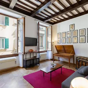 Apartment Il Vecchio Baule - Santa Maria Novella, Florence