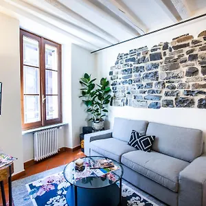 https://the-goose-house.it-lombardy.com