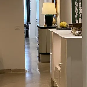 Apartment San Lorenzo For Foodies, Florence